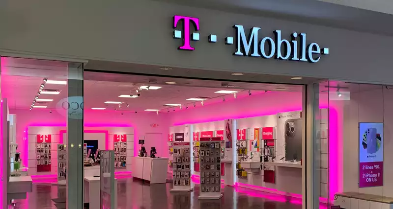 T-Mobile data breach puts 48 million people at serious risk of identity theft [Update]